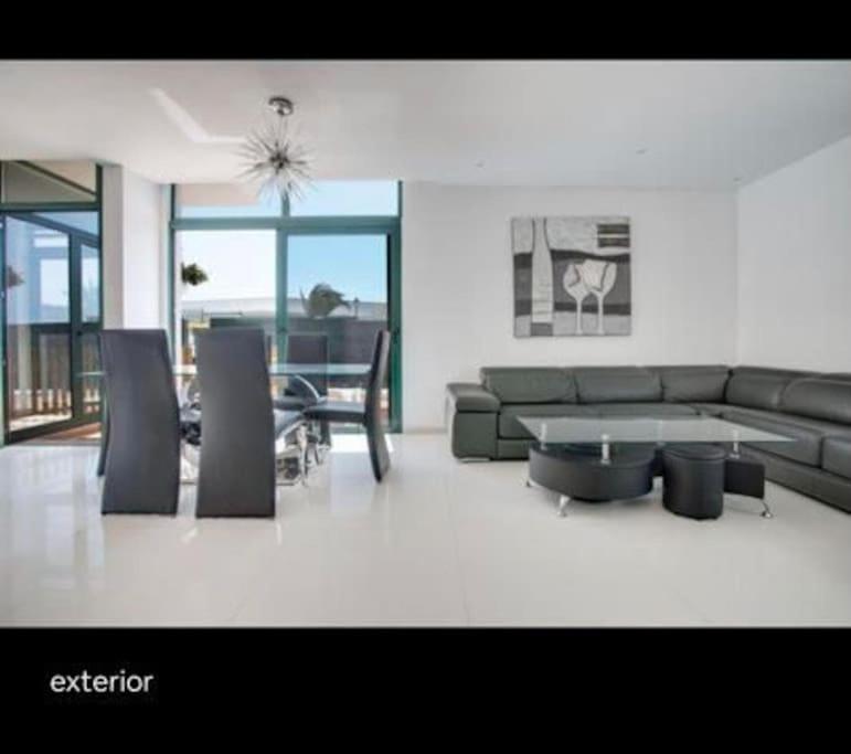 Spacious Private Villa & Private Heated Pool - Villa Sunshine Costa Teguise Buitenkant foto
