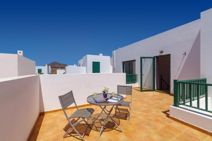 Spacious Private Villa & Private Heated Pool - Villa Sunshine Costa Teguise Buitenkant foto